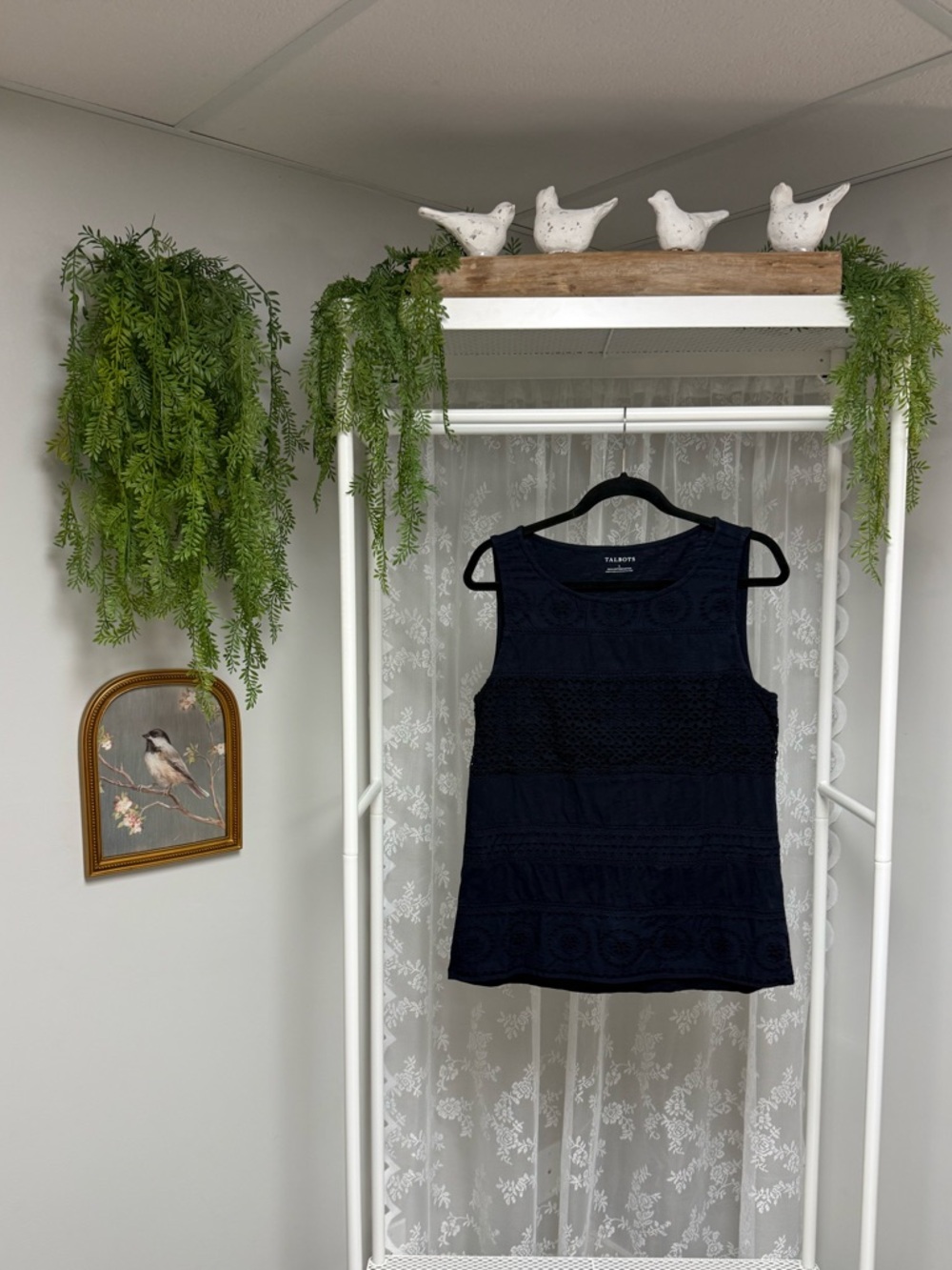 Talbots Navy Blue Sleeveless Tank Top Shirt | Embroidery Eyelet - Size Large